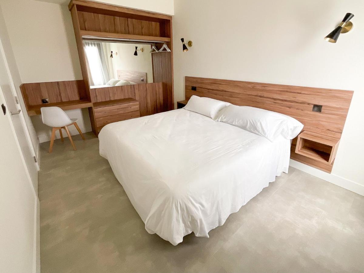 Apartamentos La Canal Soto de la Marina Exteriör bild