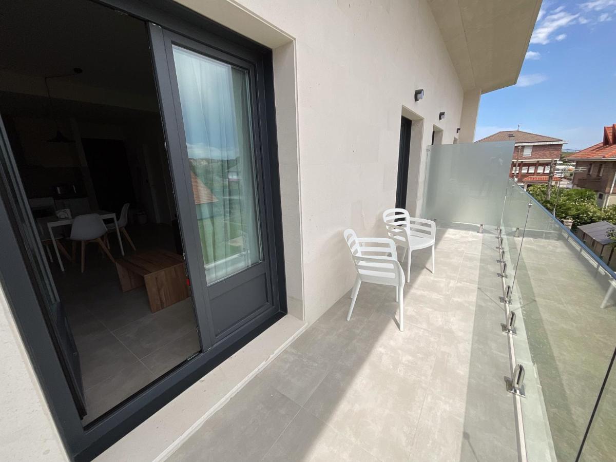Apartamentos La Canal Soto de la Marina Exteriör bild