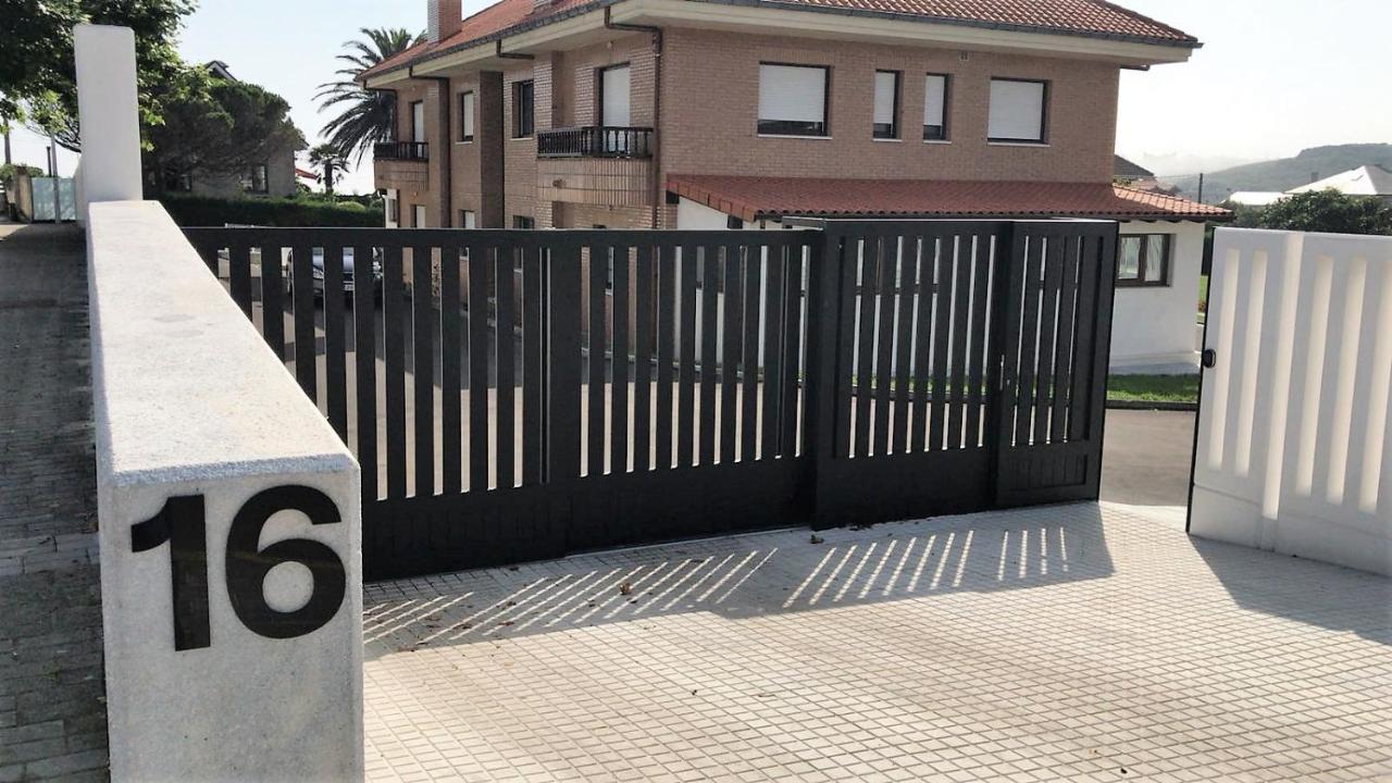 Apartamentos La Canal Soto de la Marina Exteriör bild