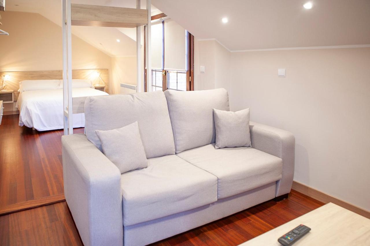 Apartamentos La Canal Soto de la Marina Exteriör bild