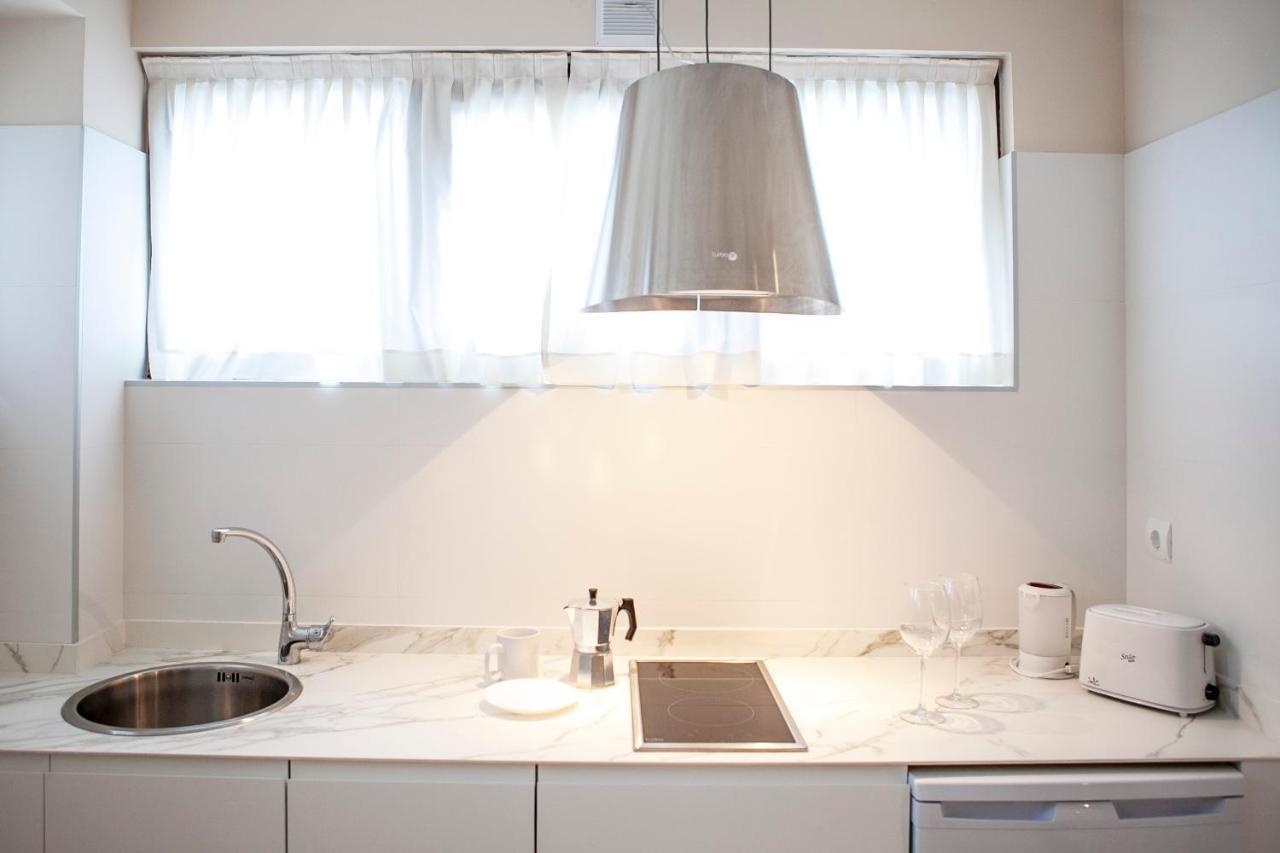 Apartamentos La Canal Soto de la Marina Exteriör bild