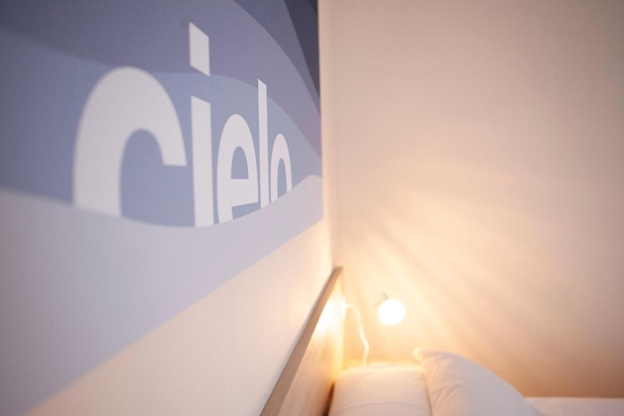 Apartamentos La Canal Soto de la Marina Exteriör bild